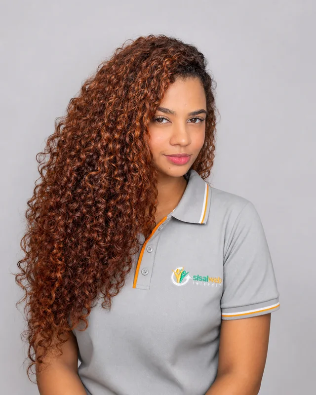 Andressa, colaboradora da Sisalweb