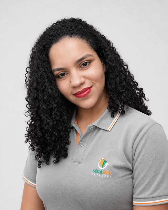 Daíle, colaboradora da Sisalweb